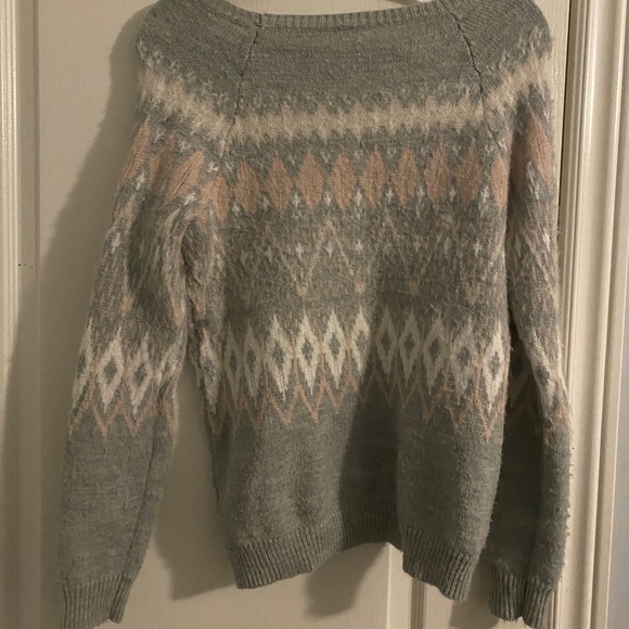 Grey sweater - Picture 2 of 3